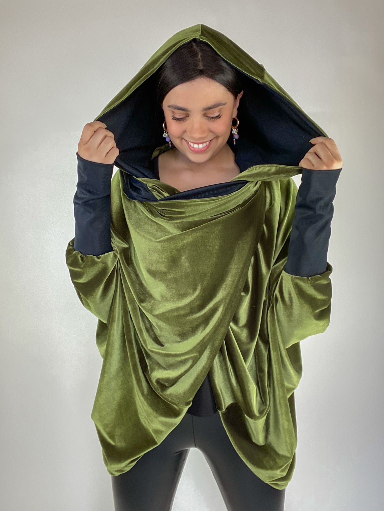 WRAP JACKETS Page 4 HANDS OF HARLOW